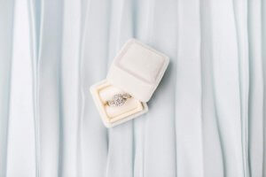 What Should A Widow Do With Her Wedding Ring?