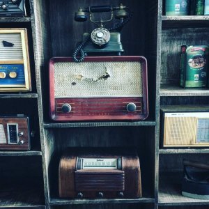 8 Ways to Get Paid to Declutter